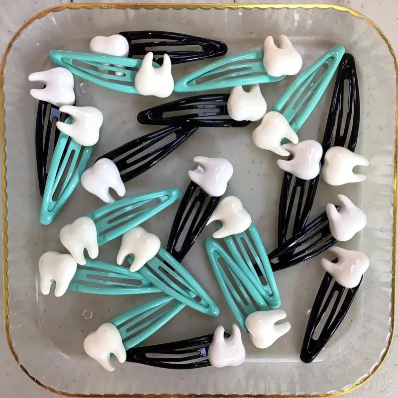 

2/4Pcs Y2K Teeth Hairpin Sweet Girl Harajuku Clips Bangs Side Clip Creative BB Barrettes Hair Snap Clips Women Hairs Accessories