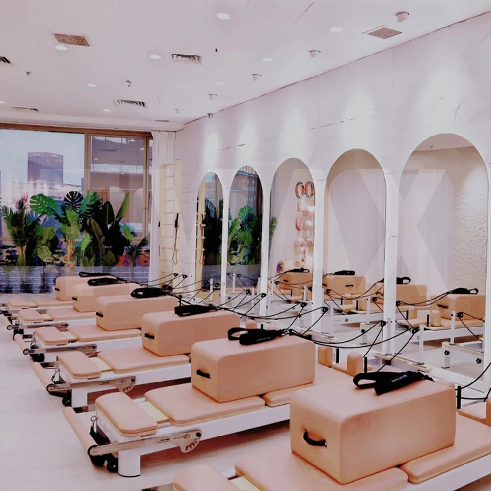 Tmax Hot Sales Weißer Aluminium-Pilates-Reformer für gewerbliche Nutzung, Studio-Pilates-Maschinenformer