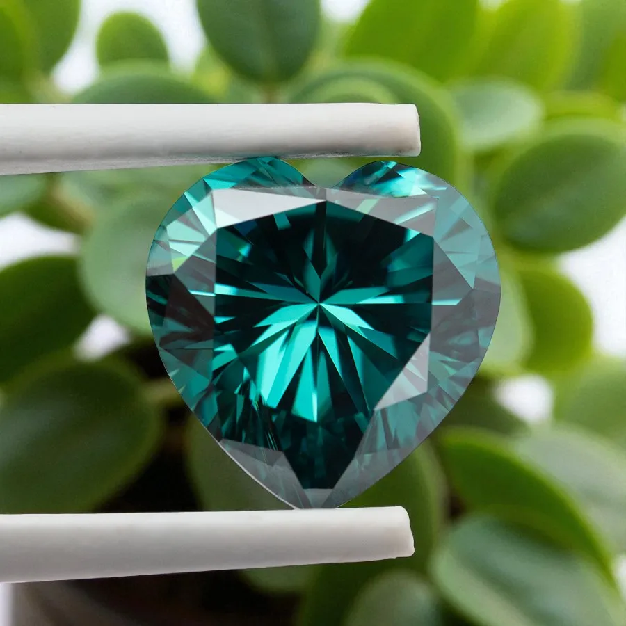 

Moissanite Stone Heart Cut Natural Emerald Green Color Synthetic Gemstone For Jewelry Making With Certificate