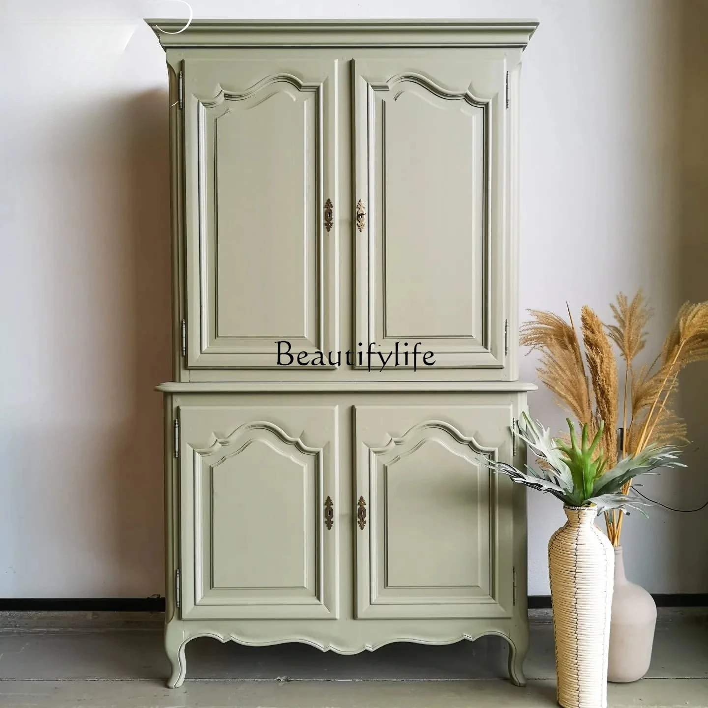 

French Style Solid Wood Carved Vintage Wine Cabinet American Antique Sideboard Storage Cabinet High-End Furniture
