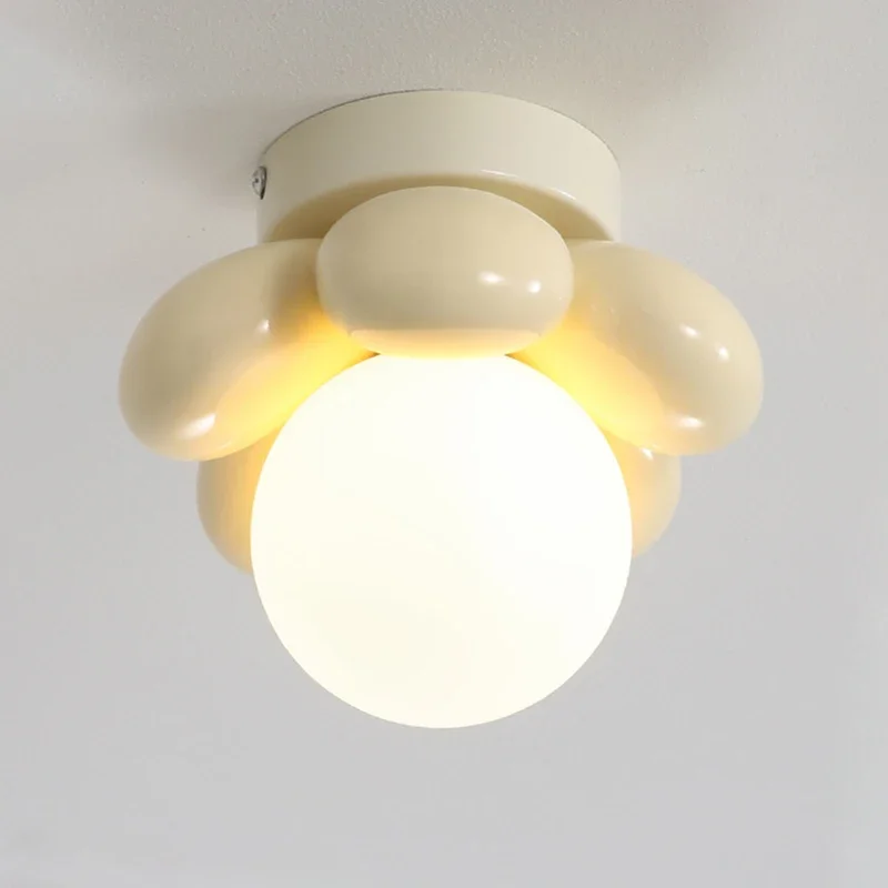 

Nordic flower ceiling lamp Kid's Room corridor balcony light cream Resin LED lights for room entrance ceiling lights Home Decor