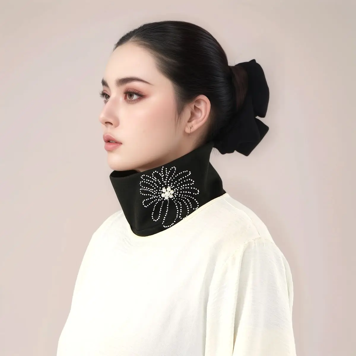 女性用パール取り外し可能な襟花柄ラインストーン付け襟秋冬防風ネックウォーマーヒジャブの下に着用するのに最適タートルネック