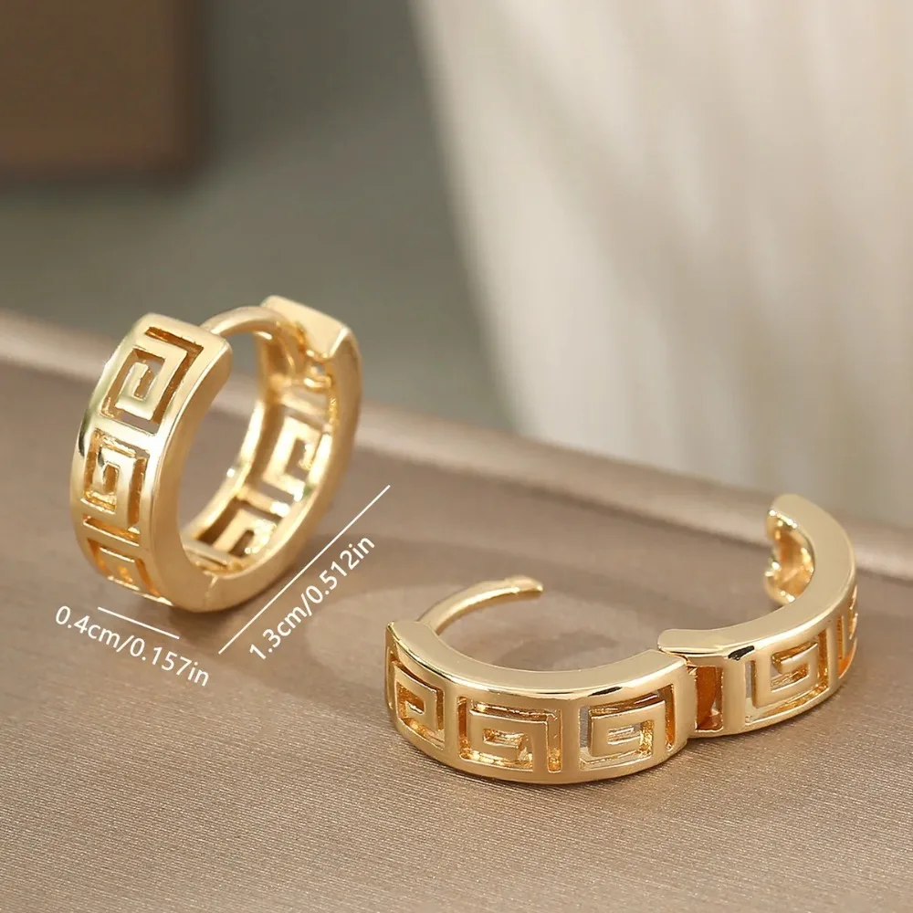 Copper Temperament Retro Geometric Clip Earrings,  Simple and Fashionable Women's Earrings, Simple Geometric Pattern Earrings image 2