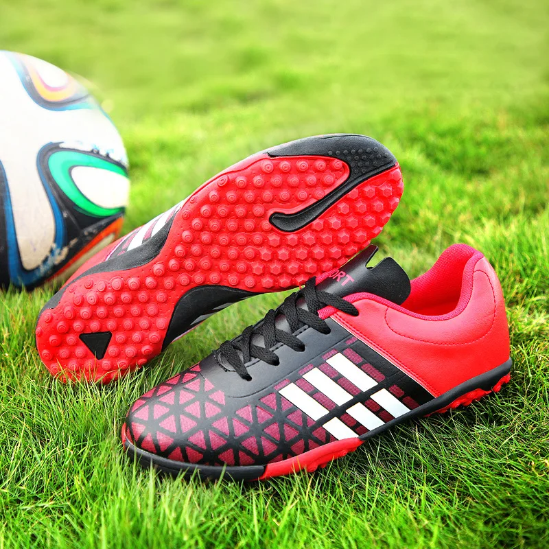 Brief Gedrukt Kids Voetbal Schoenen Schoenplaten Indoor Turf Futsal Schoenen Jongens Groene Lange Spike Voetbalschoenen Kinderen Zapatos De Futbol