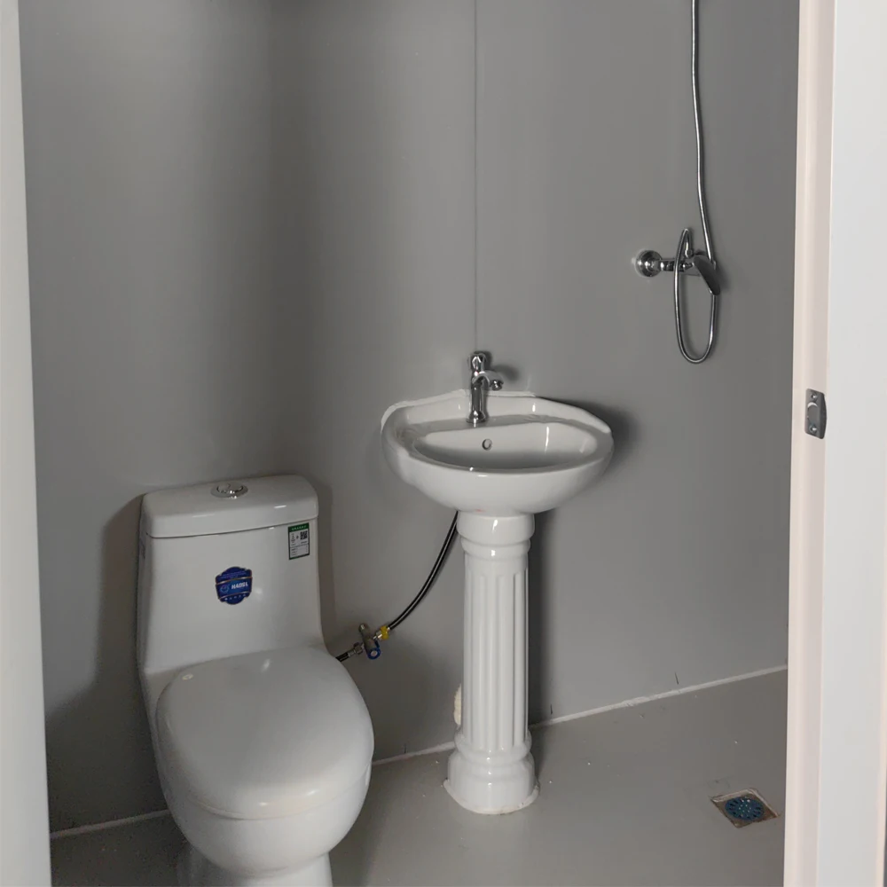 Portable toilet Recyclable portable cabin toilet Camping outdoor prefabricated toilet