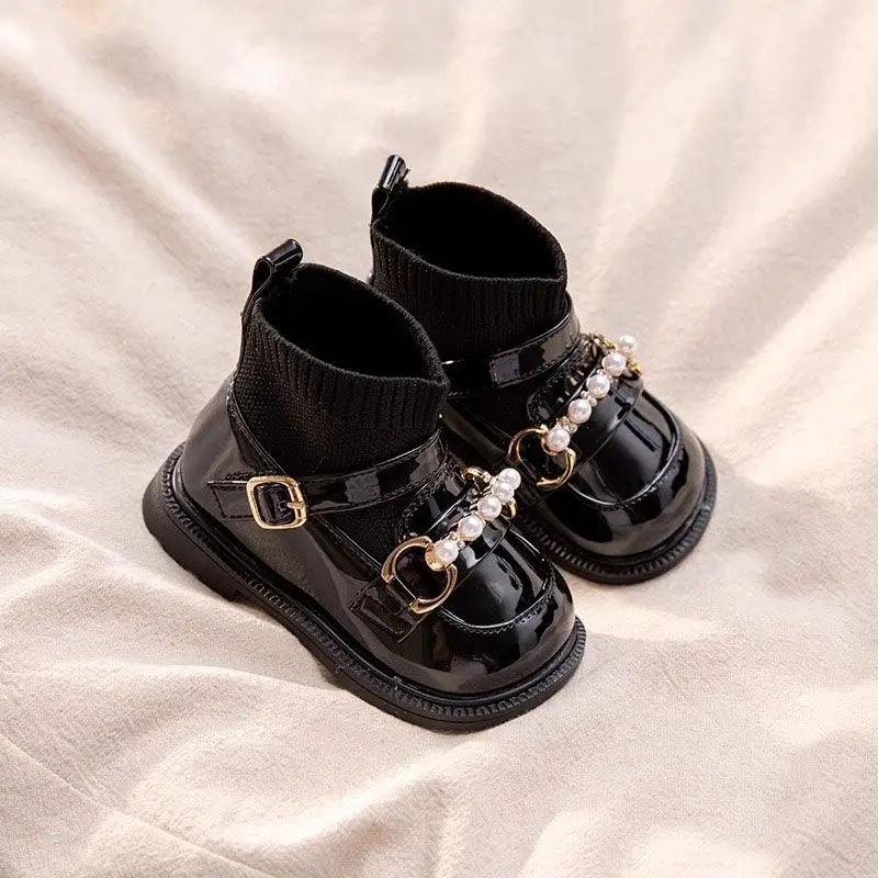 

Autumn Winter Girls' Baby Shoes Fleece Lined Short Boots Soft Soled Walking Shoes Princess Leather Shoes for Toddlers​