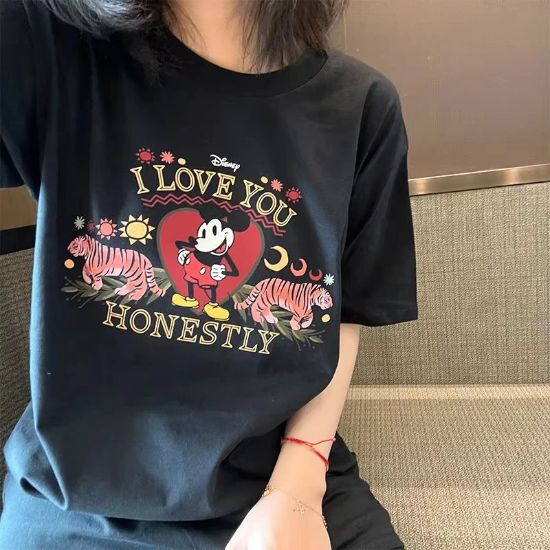 تي شيرت مطبوع عليه رسوم كرتونية إبداعية جديدة لصيف 2025 ملابس علوية فضفاضة وعصرية بأكمام قصيرة للرجال والنساء 09 #1