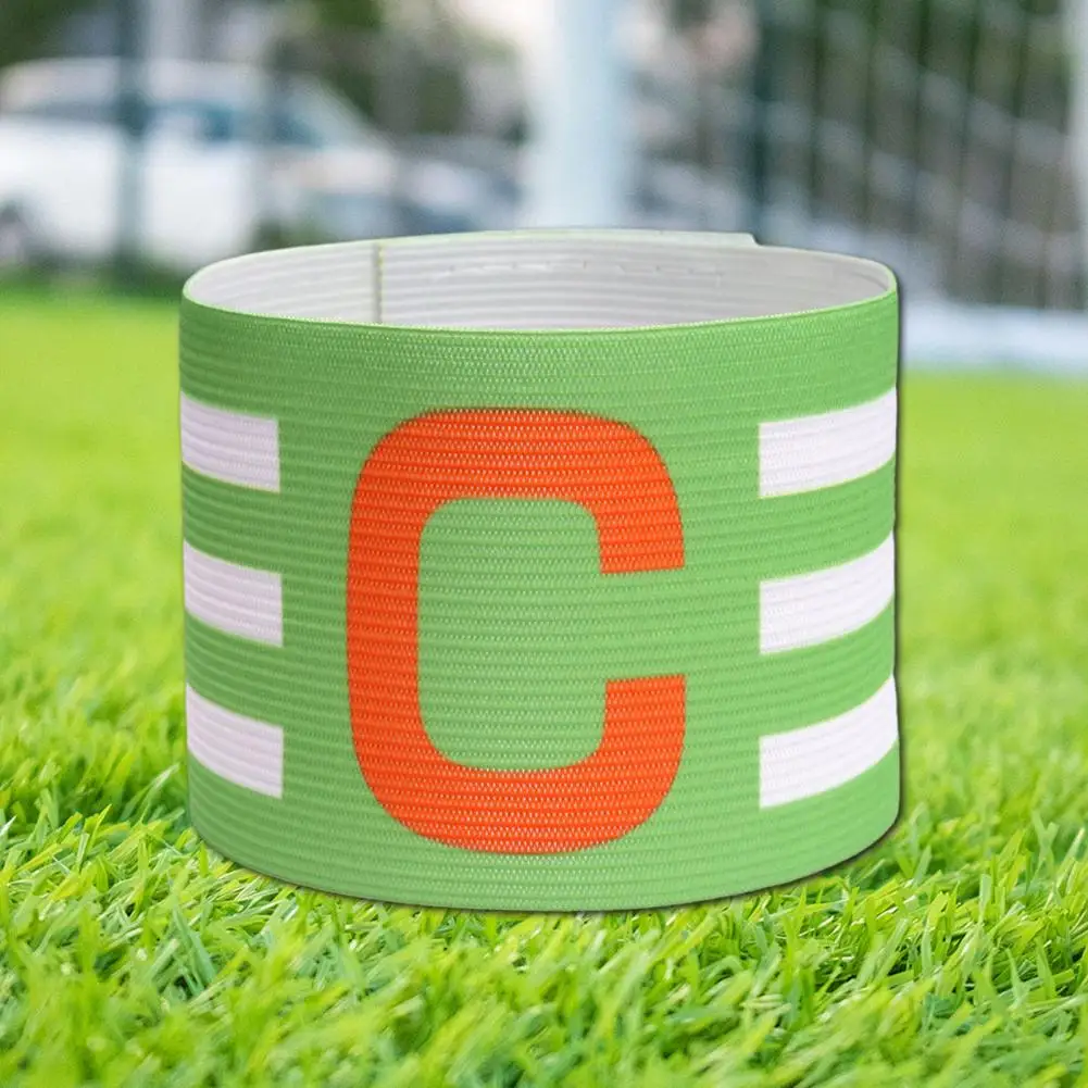 Forte nastro di fissaggio Accessorio per squadra sportiva Bracciale da calcio elastico regolabile per giocatori di giovani adulti Calcio Basket