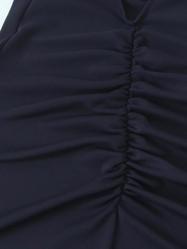 ชุดเดรสยาวผู้หญิง คอ halter ผ้าจับจีบ โชว์หลัง ทรงพลิ้วไหว