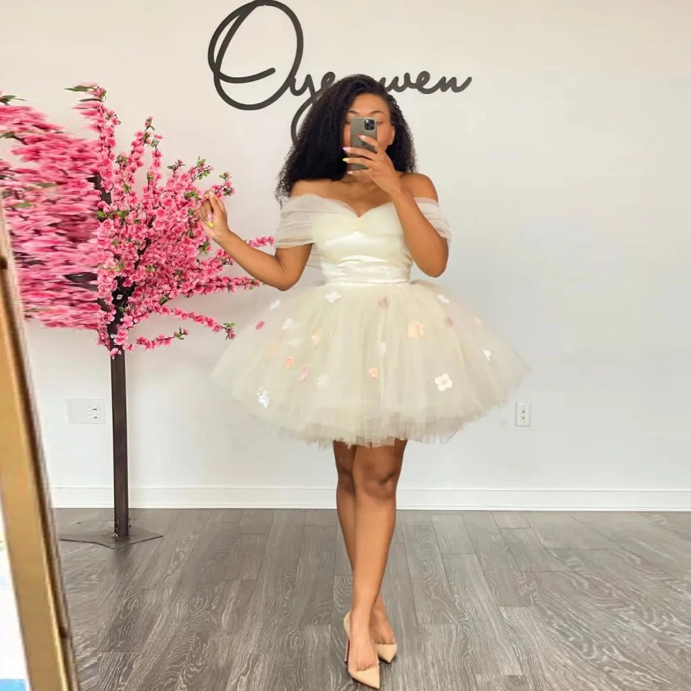 

Chic Short Mini Prom Dresses Puffy 3D Floral Prom Gown Off The Shoulder Sheer Birthday Girls Dresses vestido de fiesta de boda