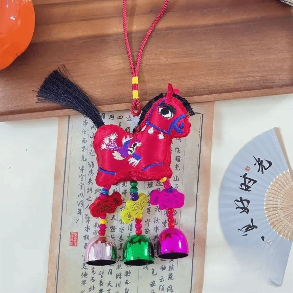 Chinese Red Chinese New Year Incense Packet with Tassel Embroidered Spring Festival Bell Pendant Portable Zodiac