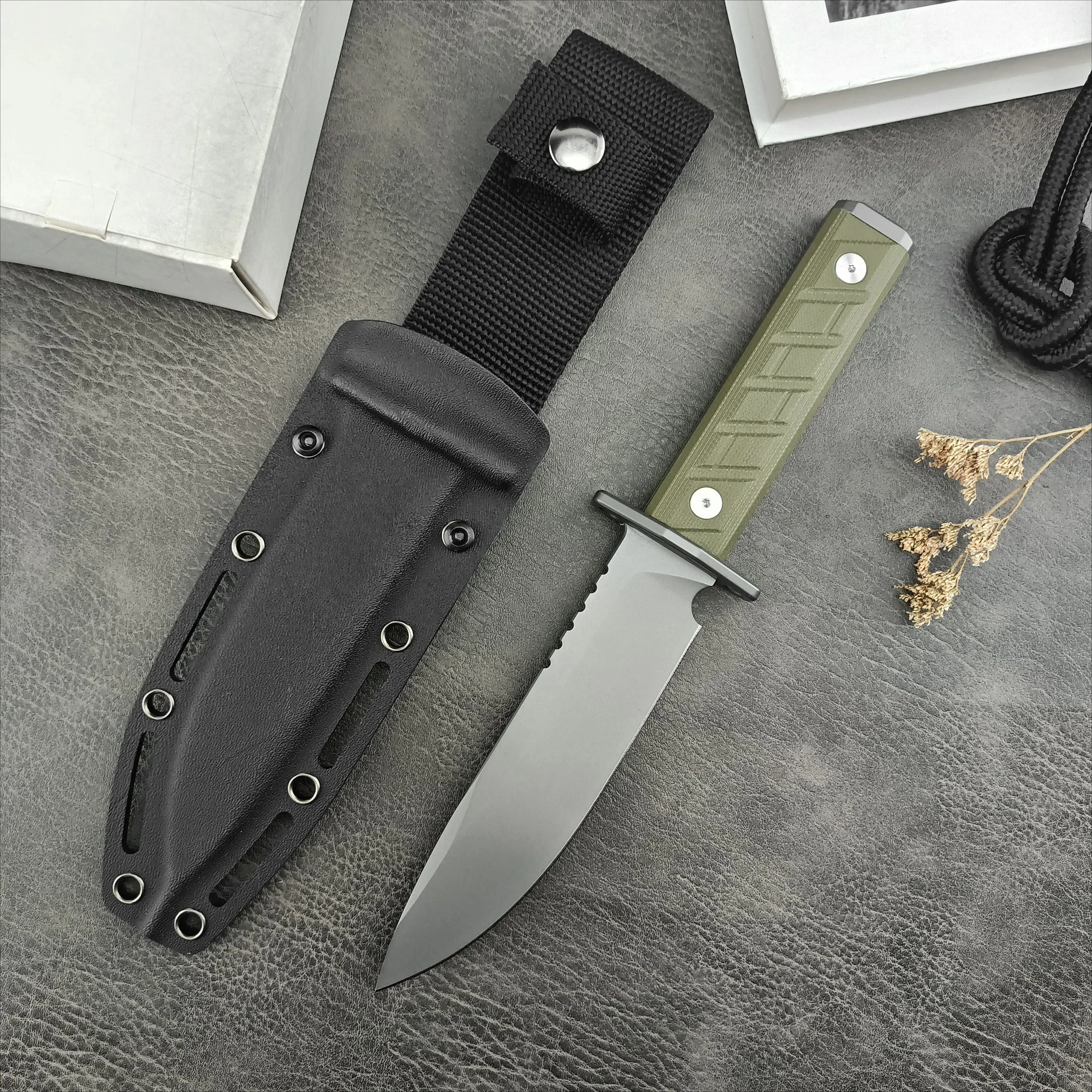 

0006 Fixed blade Straight knife Outdoor Tactical Hunting Knife EDC Camping Self-defense Knife D2 Blade G10 Handle with Kydex