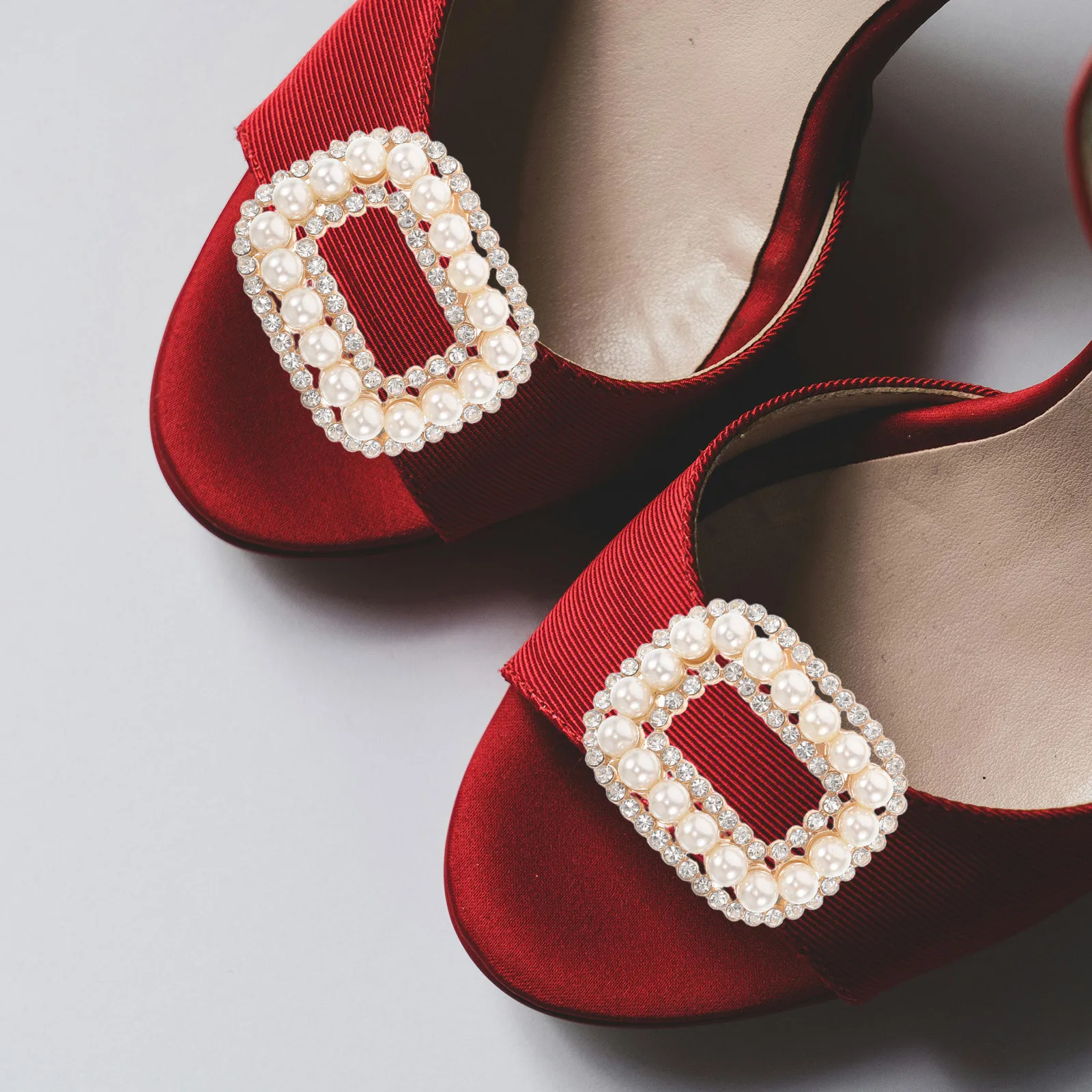 

1Pair Pearl Shoe Clips Square Rhinestone Crystal Buckles Elegant Wedding Bridal Footwear Accessories Charming Shoe Decorations