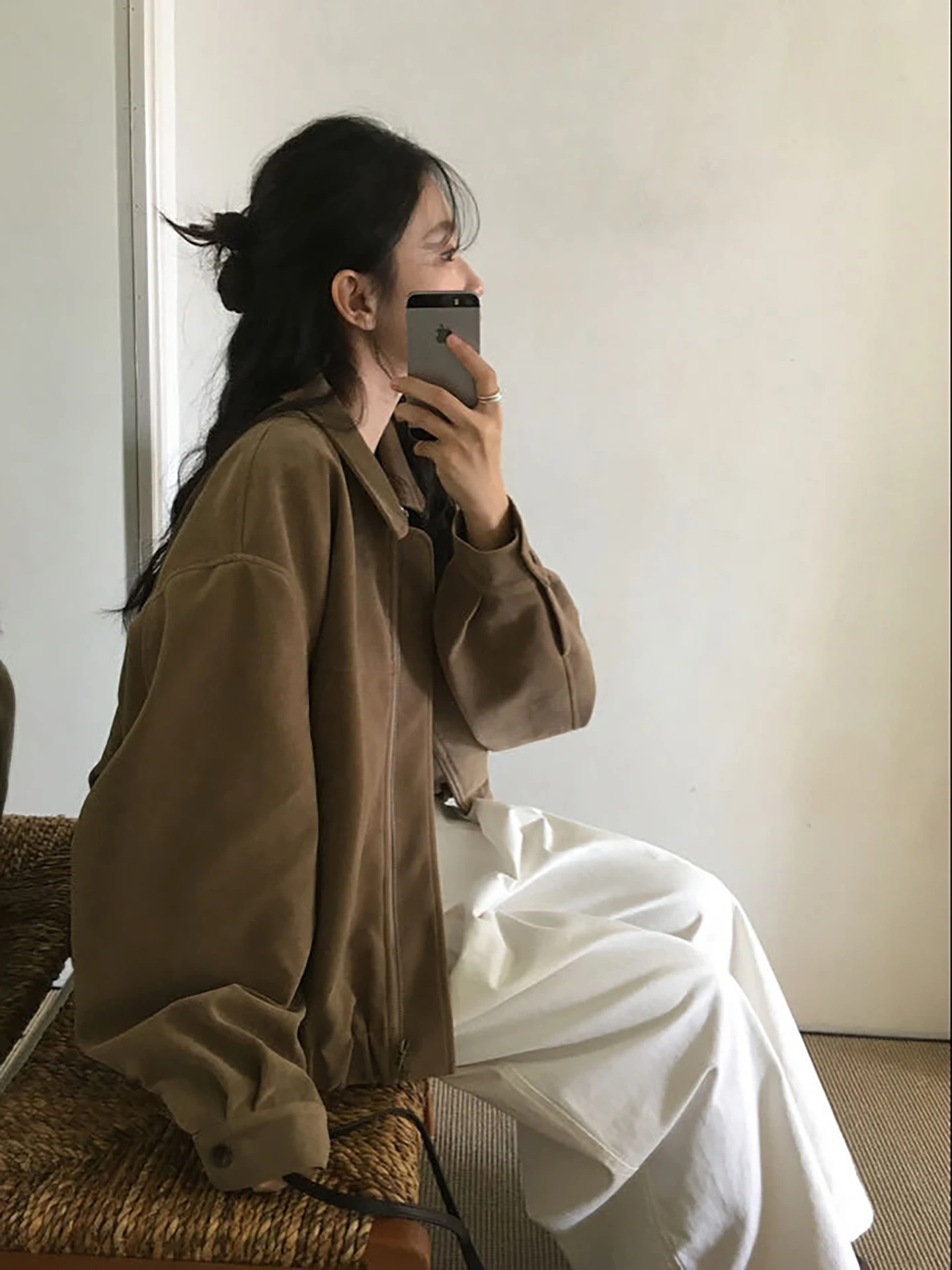 

Куртка East Gate в стиле ретро, высококачественная, на молнии, из кожи и бархата, женская, ветрозащитная, модная верхняя одежда из полиэфирного волокна