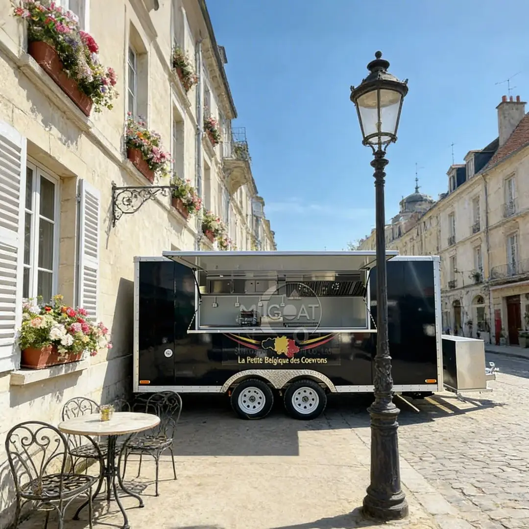 

Мобильная торговая тележка в европейском ретро-стиле для уличной торговли кофе и закусками, для коммерческого использования