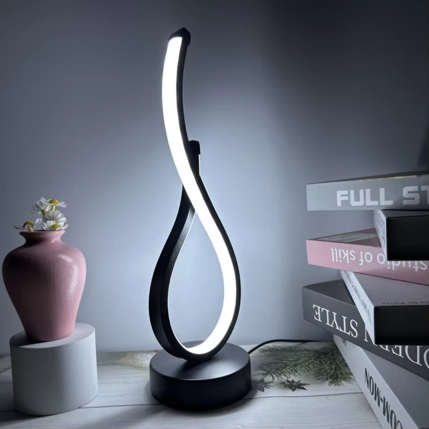 Table Lamp Bedroom Nightlight Creative Restaurant Coffee Shop Luminescent Decorative Table Lamp