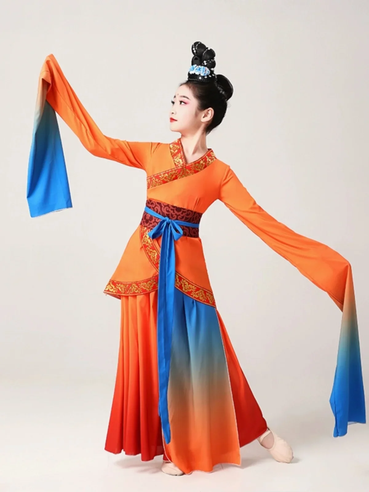 

Water Sleeve Stage Performance Outfit Hanfu Dance Clothing Girls Yangko Dance Costume Chinese Style Fan Dance Ancient Clothing