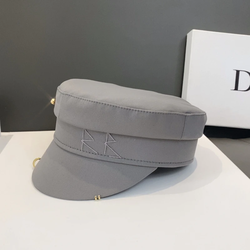 Brand Desiagner Trendy Hat Women Fashion Flat Top Cap Newsboy Cap with Earrings Decoration