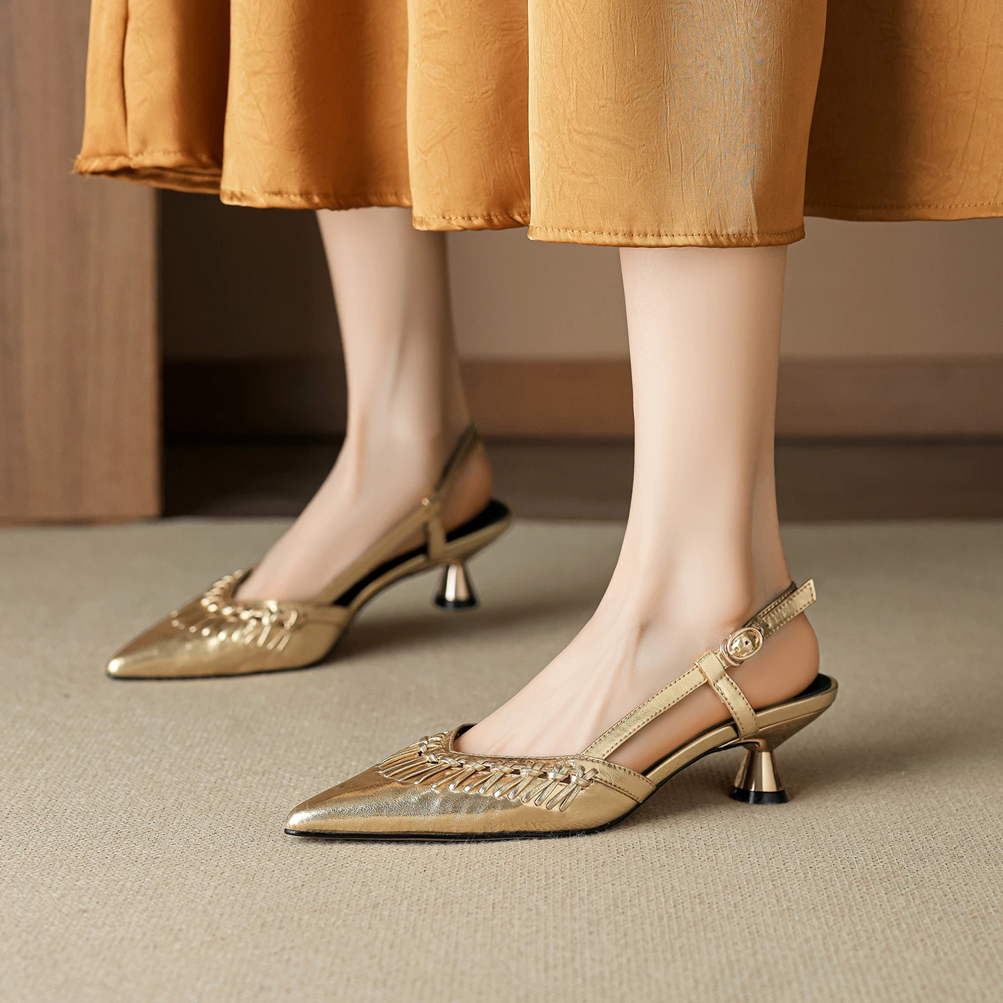 

Genuine Leather New Fashion Women Pumps Shoes Slingback High Heels Sexy Women‘s Sandals Pointed Toe Office Shoes Party 34-40