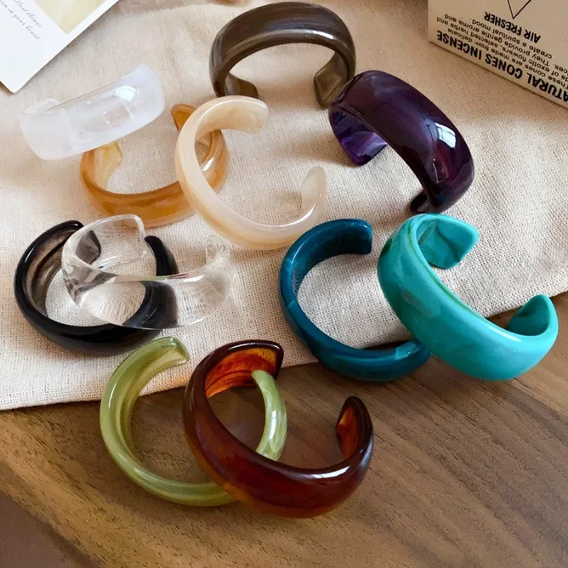 Round Smudging Bangles for Women European and American Punk Acrylic Cuff Bracelets Goth Geometric Charms Wristband Jewelry M1