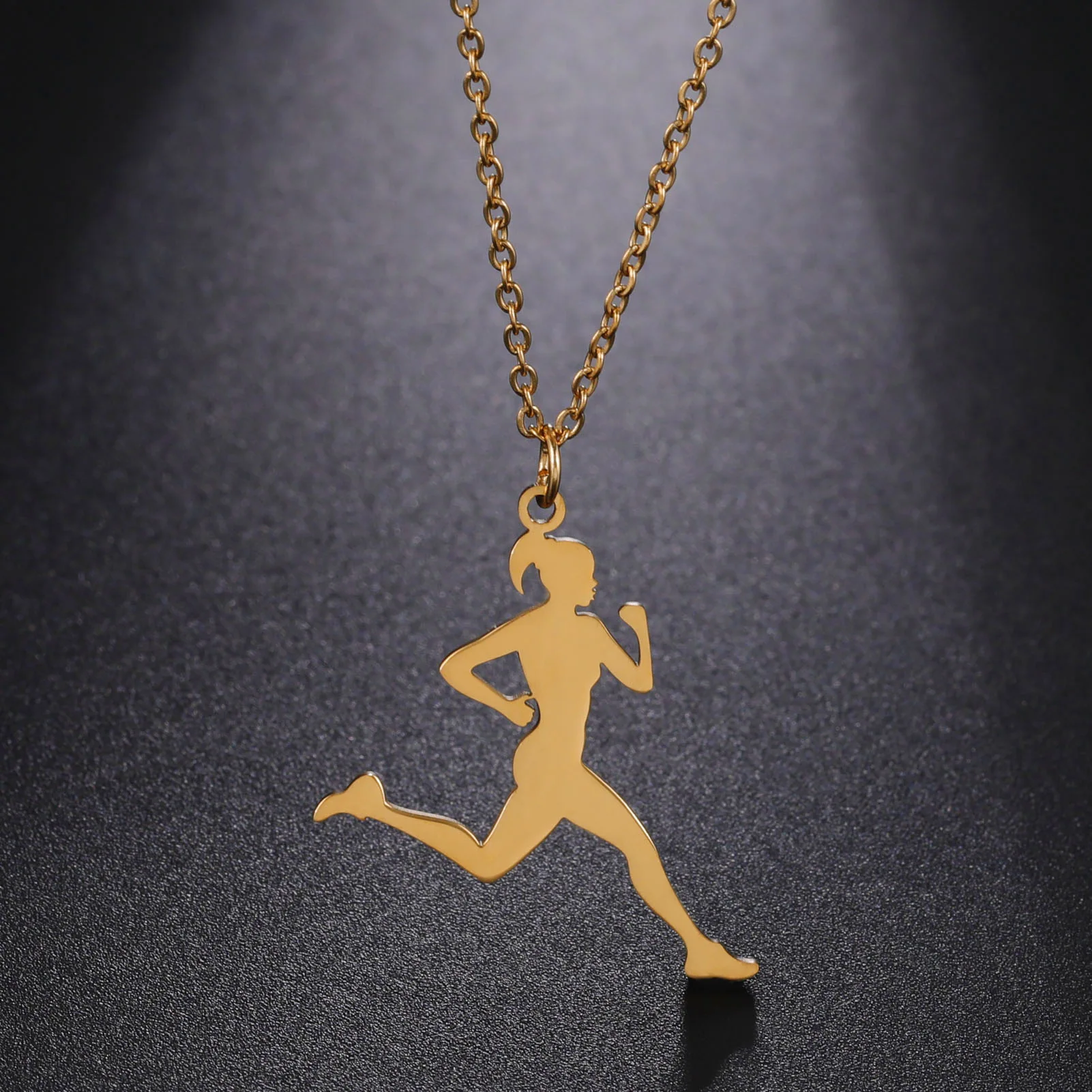 Running Necklaces for Women Girl Runner Pendant Fashion Sports Stainless Steel Jewelry Necklace Marathon Team Coach Gift