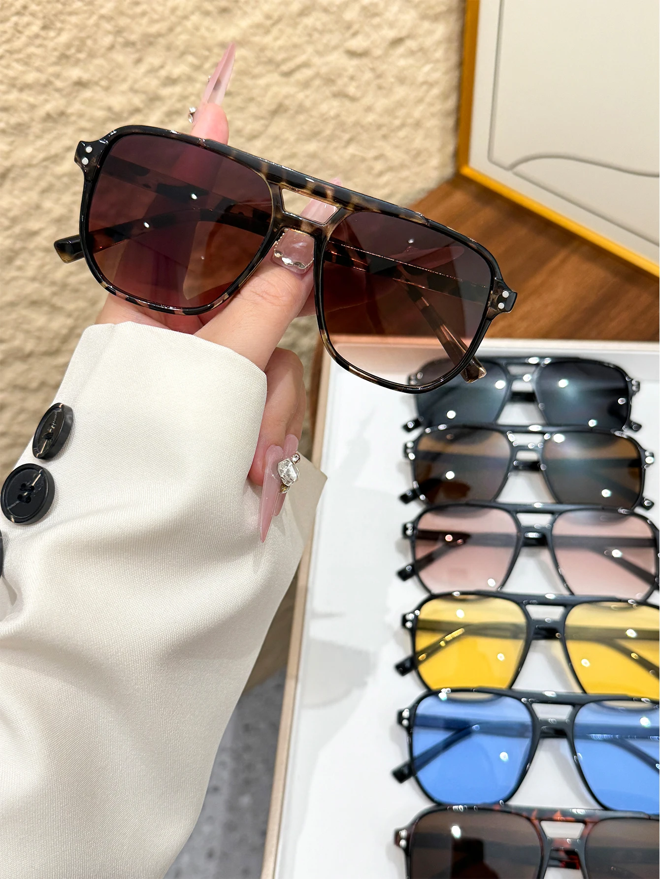 7Pcs Classic Fashion Square Frame Combination Glasses Chic Black, Tortoiseshell Design Casual Fashion Decorative Glasses