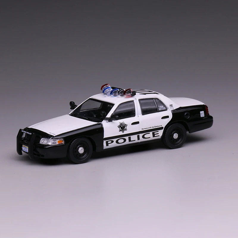 

Модель 596 масштаб 1/34, Корона Виктории, CV, полицейская окрашенная литая под давлением модель автомобиля из сплава, праздничные подарки, игрушки