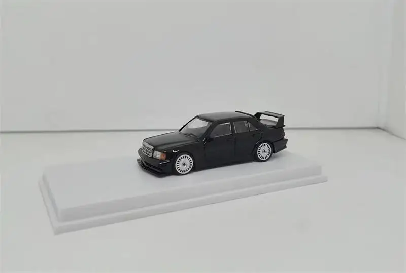 Poszukiwacz 1:64 190E W201 2.5-16 Evo ograniczony 999 samochód Model odlewu