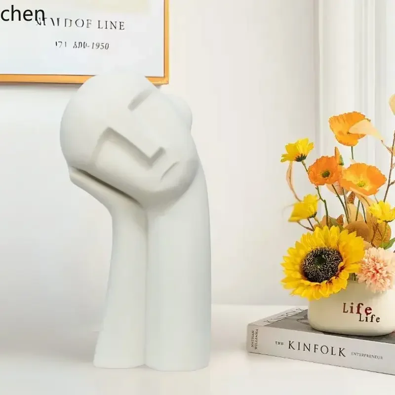 DSA  Figure Sculpture Ornament Living Room High-end Home Soft Decoration Office Art Craft