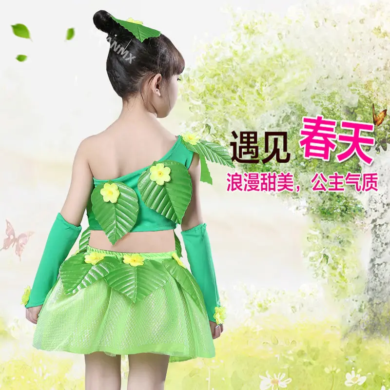 New environmentally friendly clothing for children's fashion show costumes