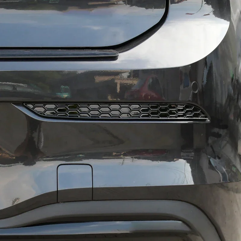 

For Volkswagen VW Golf 8 MK8 2020 2021 2022 Car Honeycomb Style Rear Bumper Fog Light Lamp Cover Trims Car Styling Accessories