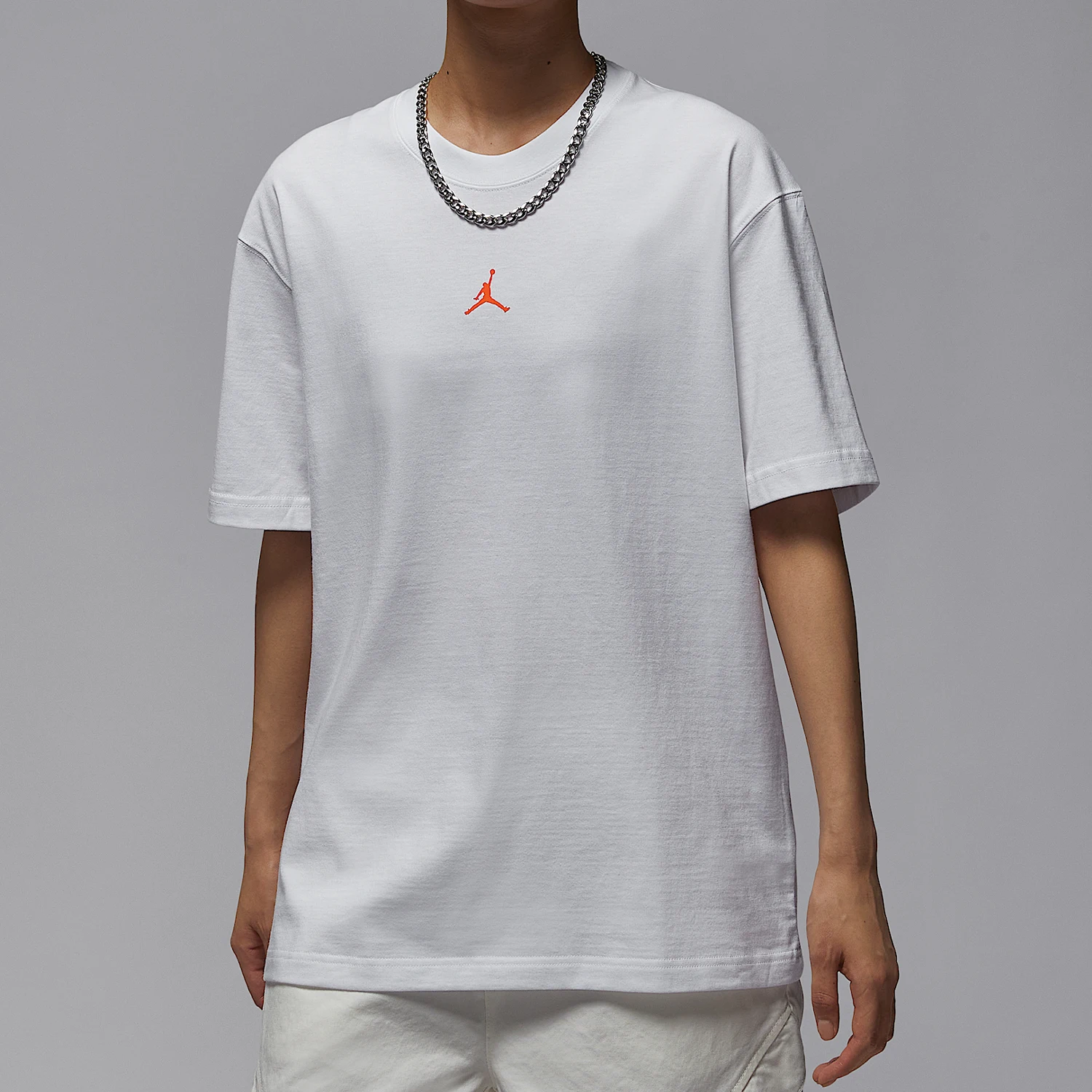 

Nike genuine Jordan Women's Simple Loose-Fit Breathable Casual Short Sleeve II0489-100