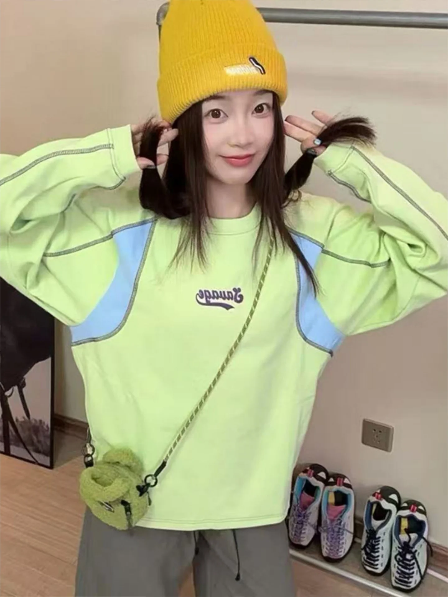 

Outdoor Lightweight Color Blo Hoodie ex Winter Thiened Sports Jaet American Retro round Ne Skin-friendly Trendy Top