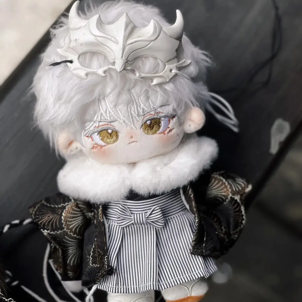 Gevulde 20 cm Licht en Nacht Sariel Knuffels voor Kinderen Knappe Jongen Cosplay Katoenen Pop Lichaam Anime Dress Up Figuren Kerstcadeau