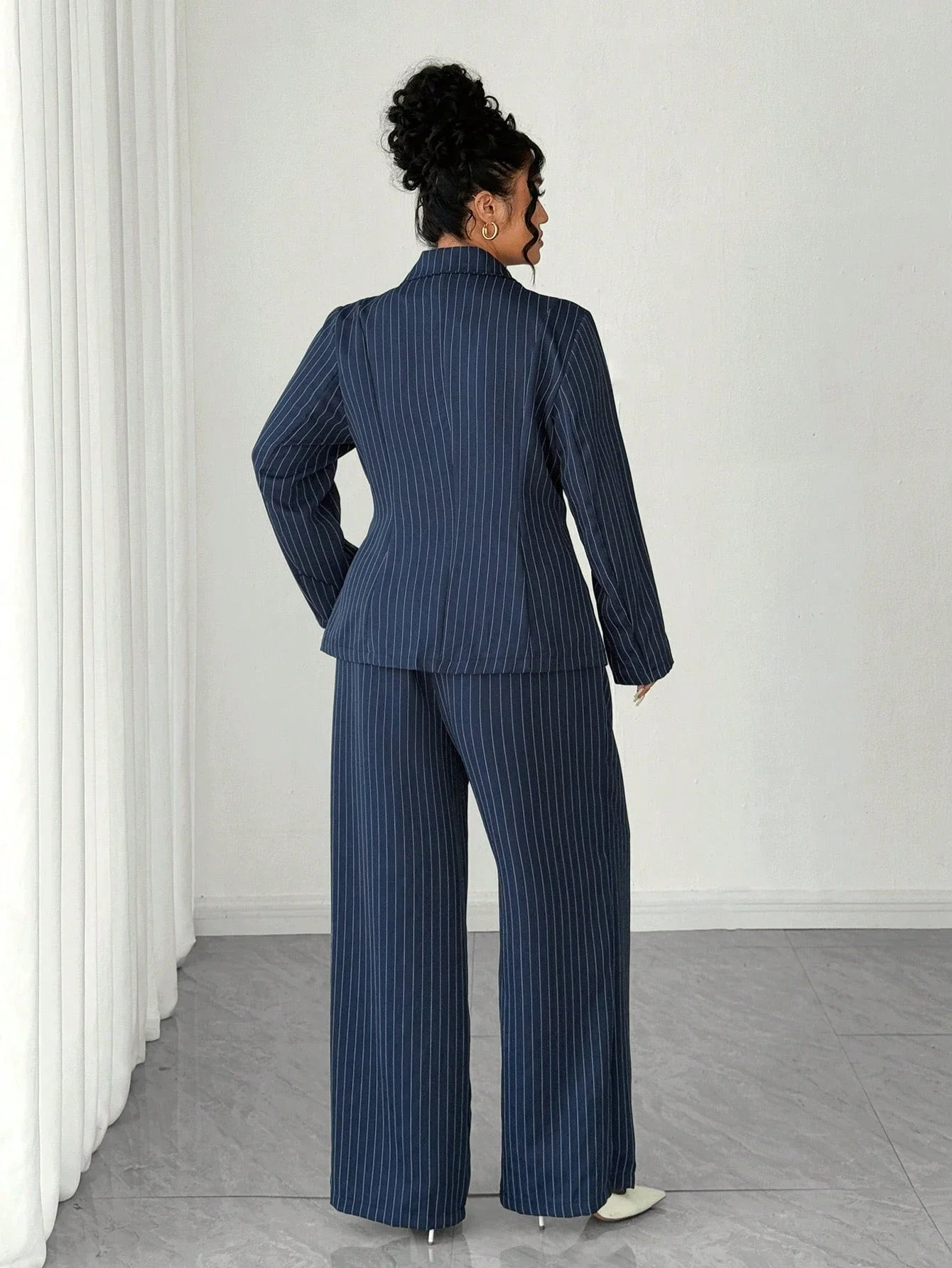 

Navy Blue Striped Business Suit Set For Women Slim Fit Blazer And Wide Leg Pants