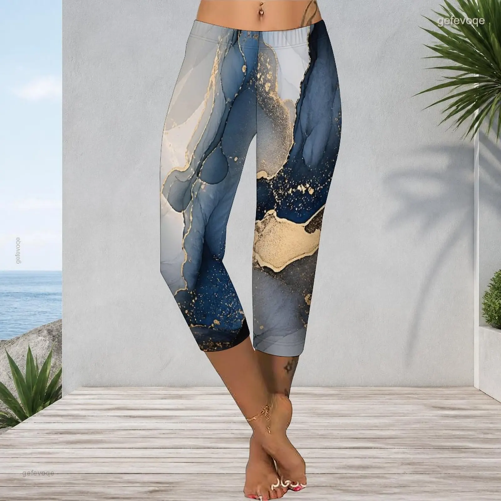Women Capri Pants with Print Fitted Leg Cropped Length