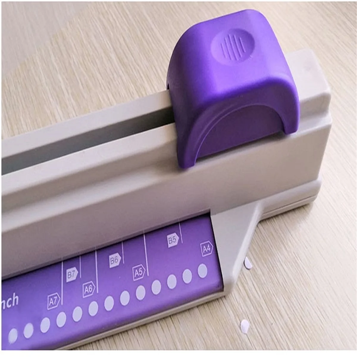 30 Holes Puncher Sliding Light Duty Paper Punch 30 Holes A4 B5 A5 A7 B7 A6 B6 Capacity 5 Sheets Hole Punch Paper Punch