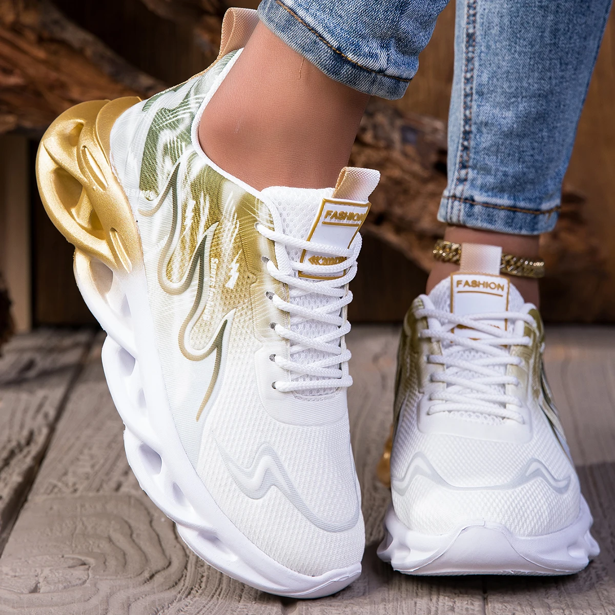 

ELUVA Unisex Running Shoes Women Men Lightweight Mesh Breathable Comfortable Flat Soft Tennis Shoe Non Slip Lace-up Sneakers Man