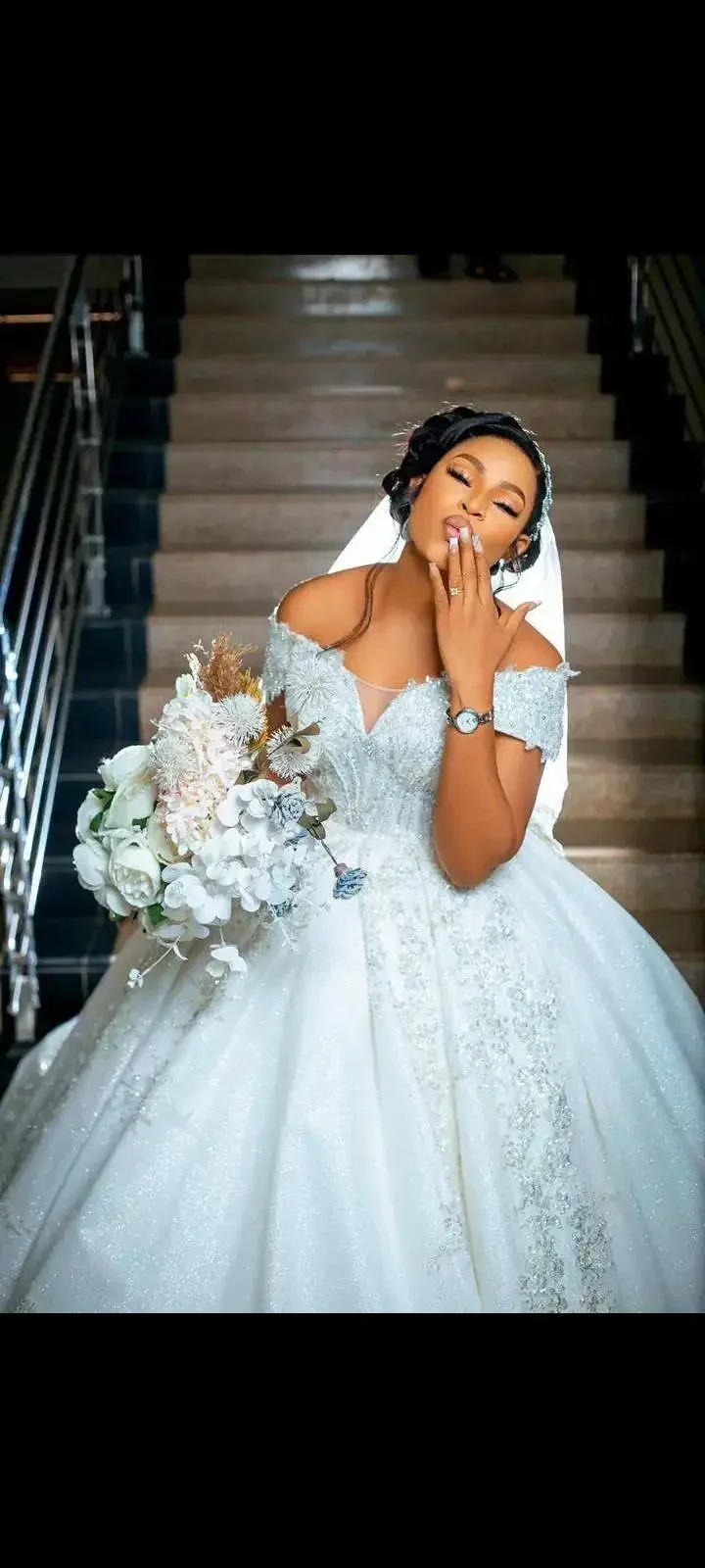 Flavinke مخصص رائع جديد جودة عالية زائدة الزفاف ألف خط حجم كبير صنع فستان زفاف العروس فساتين الزفاف 2025