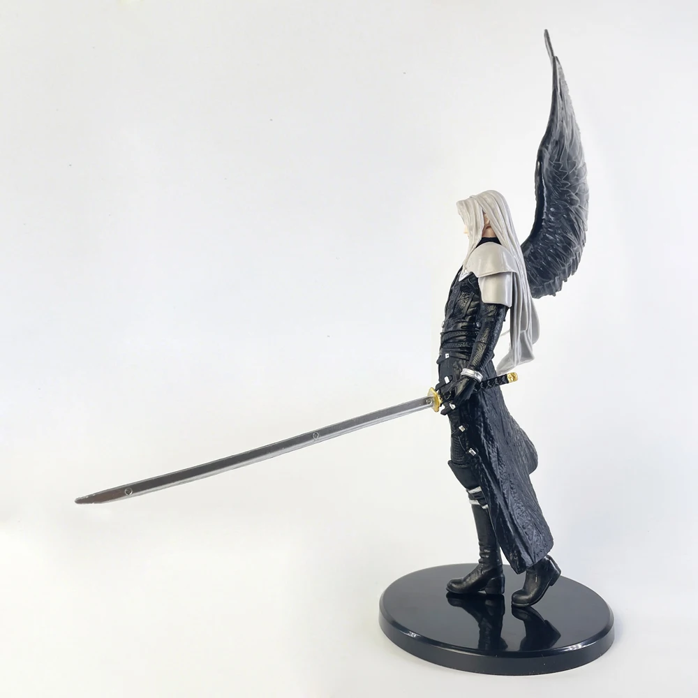 28cm Sephiroth Anime Figure Rebirth One-Winged Angel Action Figure Collection Model Desktop Ornaments Decoration
