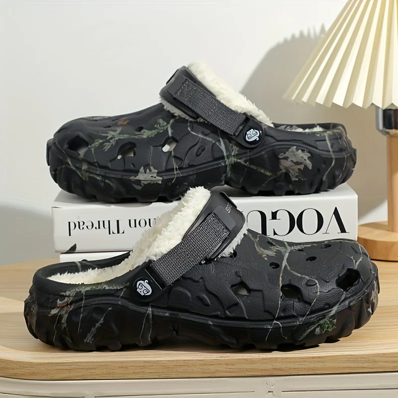 Men's Winter Camo Clogs Detachable Faux Fur Lining Warm Non-Slip Indoor/Outdoor Slippers Black EVA Casual Comfort Winter Shoes