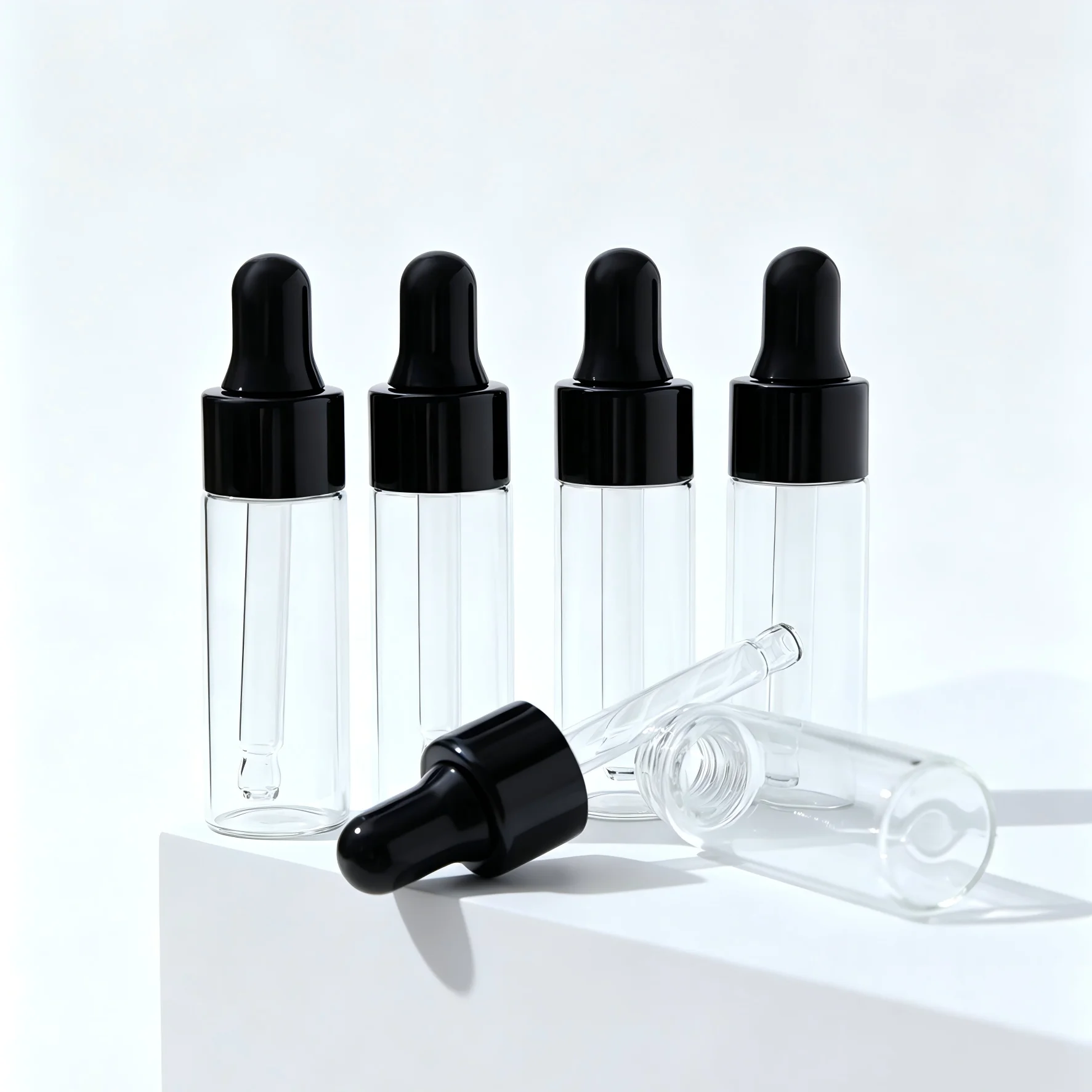 10Pcs Mini Glass Dropper Bottles 1/2/3/5ml Empty Vials for Essential Oils Cosmetic Perfume Lotion Aromatherapy Sample Packaging