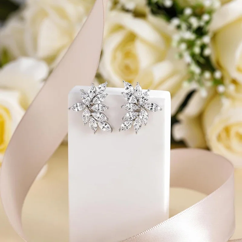 Trumium Silver Color Leaf Zircon Wedding Earrings For Women Bling Marquise Crystal Bridal Stud Earring Party Jewelry Gift