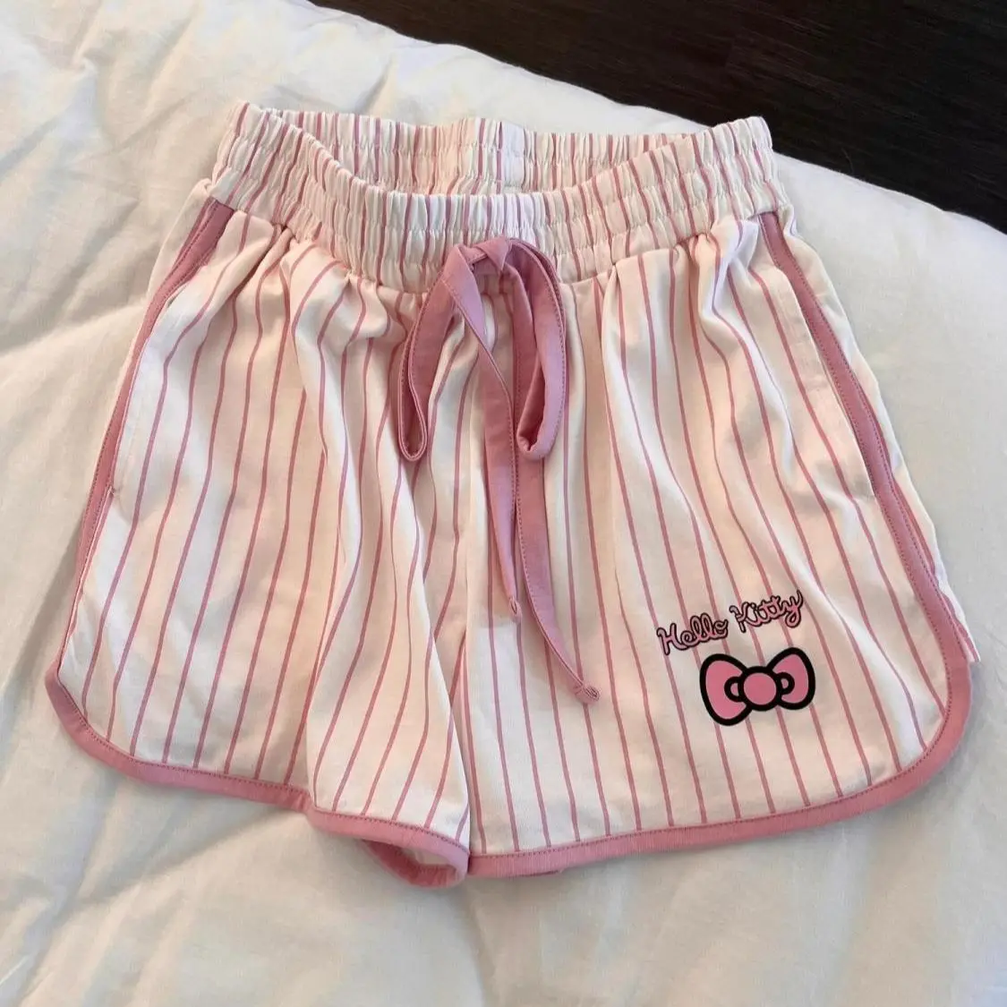 Cartoon Hello Kitty Cute Pajamas Set for Women Cute Girl Summer Casual Soft Comfortable Homewear Sleepwear Loungewear Outside