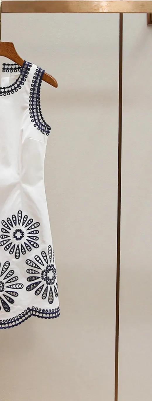

Women Round Neck Tank Dress Spring/Summer White A-line Wave Edge Crochet Flower Embroidery Sleeveless Mini Robes