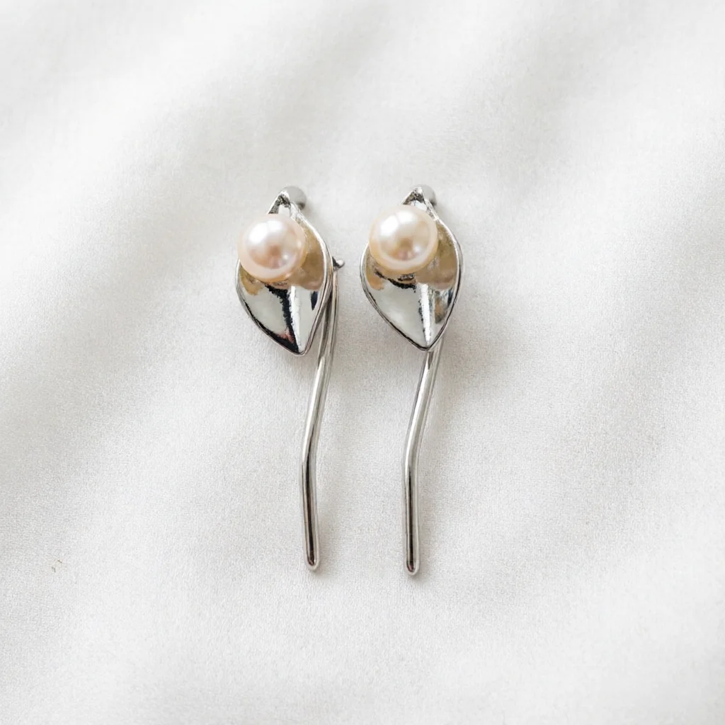 

JY ZuBo 5A Freshwater Pearl Flower Earrings - Pastel Orange - Trendy Fashion Women's Jewelry - Party Wedding Daily Accessories