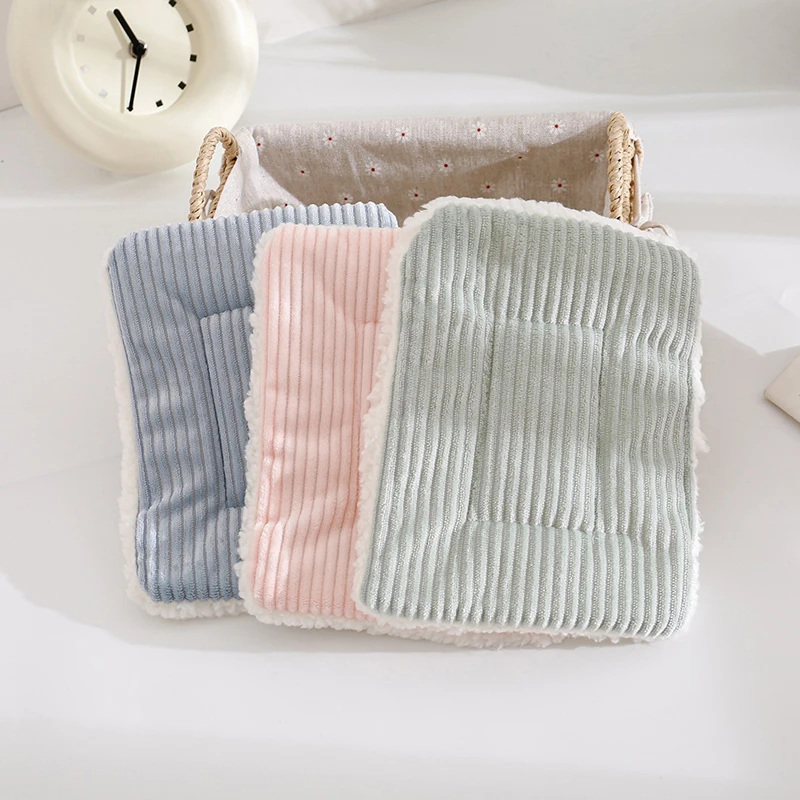 Picture 7: C Hamster Bed House Winter Warm Squirrel Hedgehog Rabbit Chinchilla Bed Mat House Nest Hamster Accessories