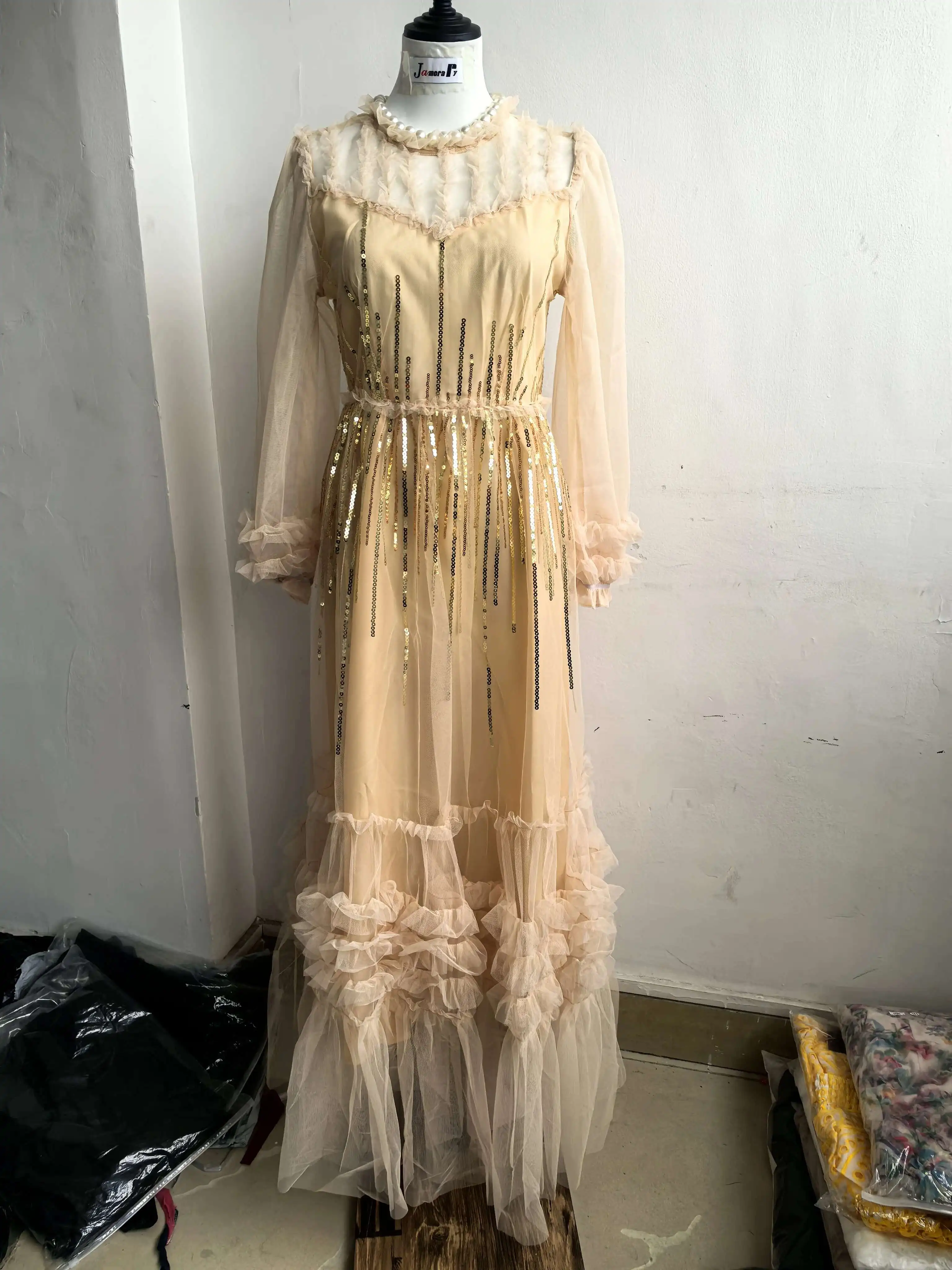 Elegante bordado lantejoulas vestidos longos feminino verão camada babados bolo manga cheia festa de noite vestidos malha tule midi robe