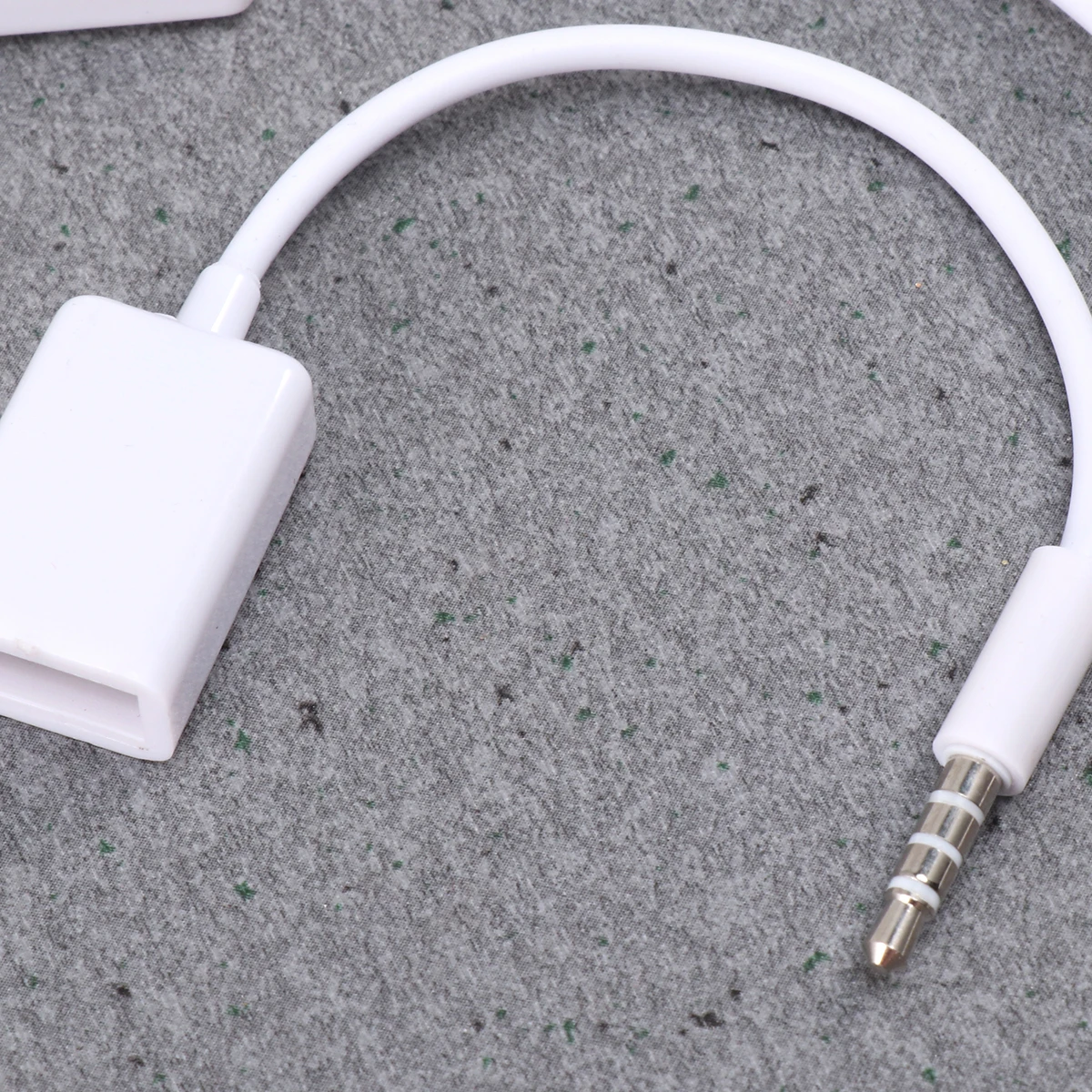 

USB To 3.5MM Audio Cable For Car Music Playback AUX Line Transfer
