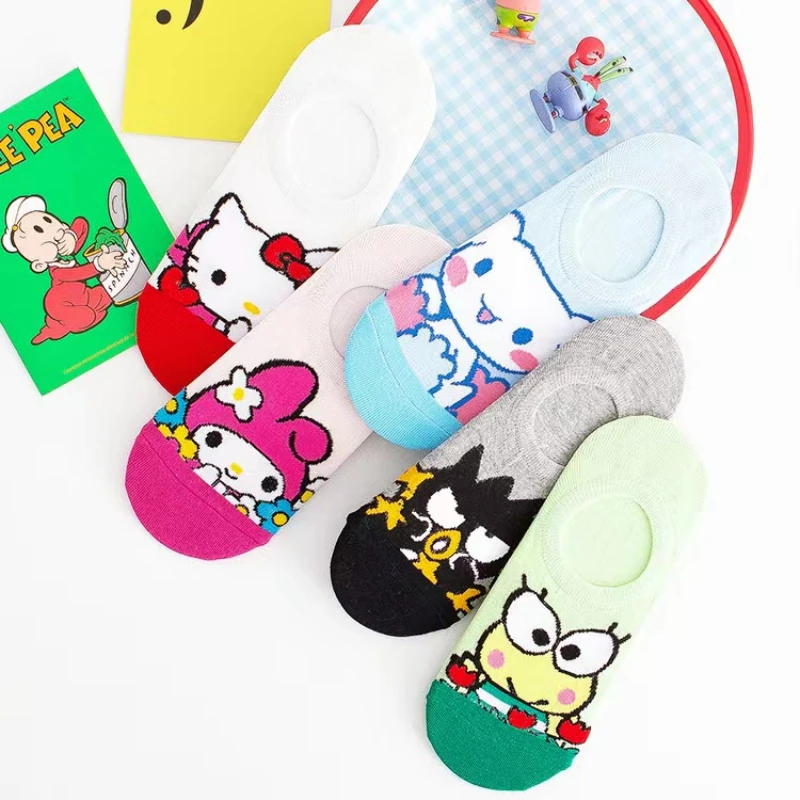 Sanrio High Quality 5 Pair Comfortable Soft and Breathable Women\'s Cartoon Cute Short Socks Gift Socks